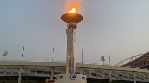 Đài lửa của SEA Games 31 đang được thắp lửa thử nghiệm